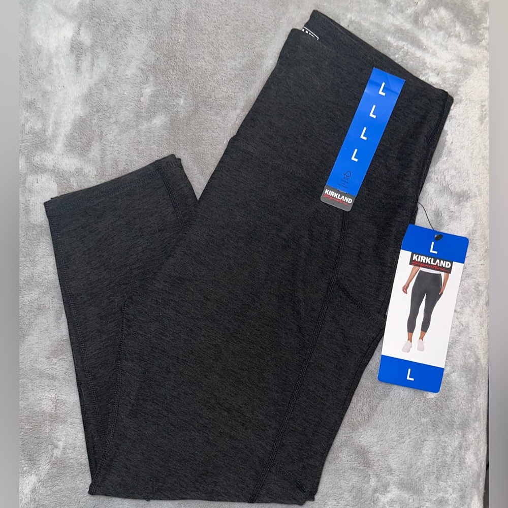 Black Capri Leggings